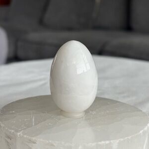 Milky quartz crystal egg carving